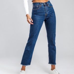 Levi Wedgie Straight Jean Dark Wash